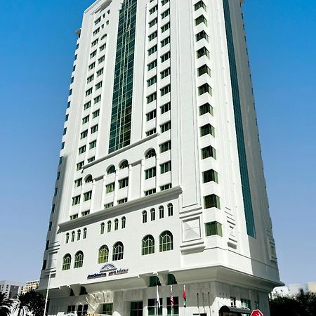 Howard Johnson By Wyndham Abu Dhabi Downtown Buitenkant foto